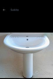 lavabo bagno con  piletta e colonna