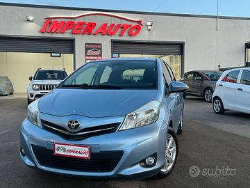 Toyota Yaris 1.0 5 porte Active Tagliandata