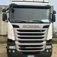 Trattore stradale Scania R410