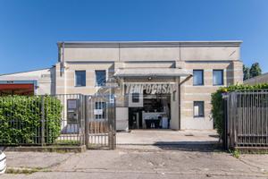 CAPANNONE INDUSTRIALE