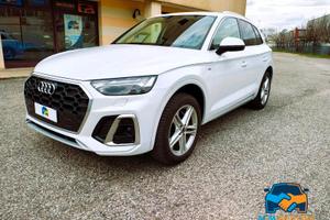 Audi Q5 40 2.0 tdi mhev 12V S line quattro s-troni
