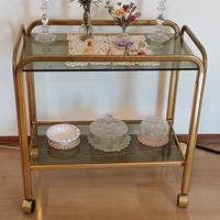 carrello da bar vintage con rotelle
