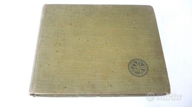 Vecchissimo album  da 24 portafoto Kodak anno 1919