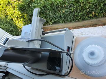 Affettatrice piccola