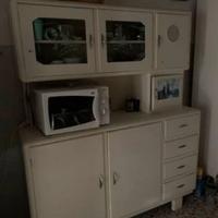Credenza vintage anni '50/60 bianca