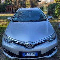 Toyota Auris 2015