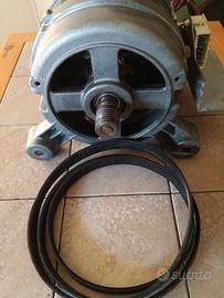 Motore per lavatrice WHIRLPOOL