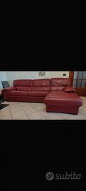 Divano letto in cuoio vera bordeaux vinaccio rosso