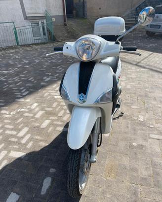 piaggio liberty 125