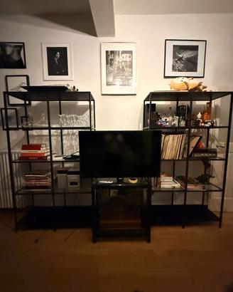 Libreria scaffale IKEA nero e vetro 100x175