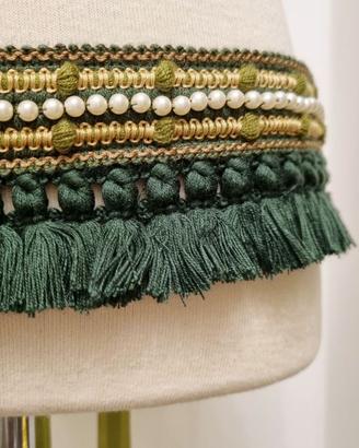 Cintura di danza verde con perline e nappine