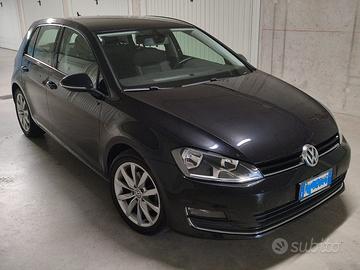VOLKSWAGEN Golf serie 7 del 2017