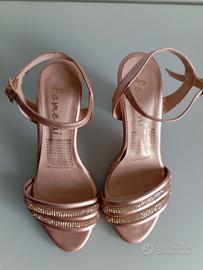 Sandali Femeni Rosa Oro con Tacco e Strass