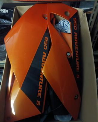 fianchetti posteriori KTM 990/950 Adv e altro