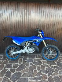 Yamaha YZ 125