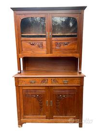 Credenza con vetrina dei primi anni ’20 del 1900
