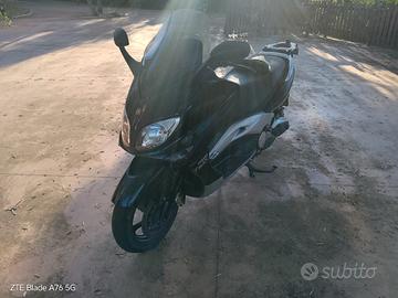 Yamaha T max