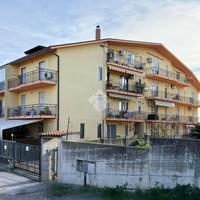 3 LOCALI A SANTA MARIA IMBARO