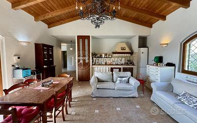 Villa a Caiazzo Via Giovannizzi