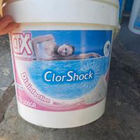 Cloro shock per piscine