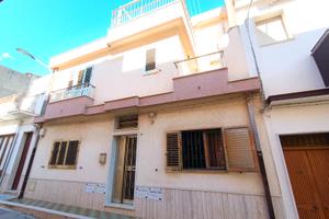 Casa singola in zona residenziale - Rif. 362