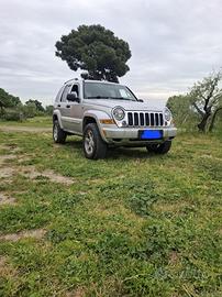 Jeep Cherokee KJ