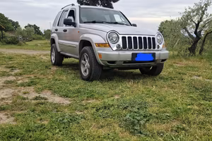 Jeep Cherokee KJ