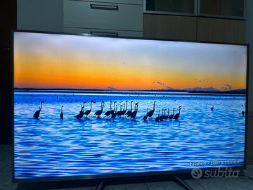 Smart TV 65” (165cm)