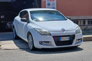 RENAULT Mégane Coupé 1.5 dCi 110 CV S&S GT Line