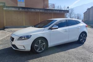 VOLVO V40 R-DESING 150 CV
