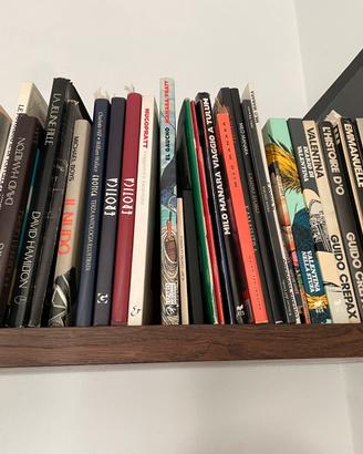 Collezione fumetti e libri foto nudo
