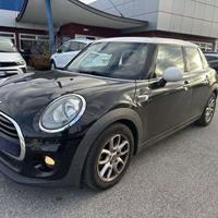 MINI Cooper D Mini IV F55-F56 2014 1.5 Hype 5p t