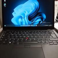 LENOVO THINK PAD 512 GB SSD/16GB RAM