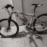 bici da uomo Giant 
