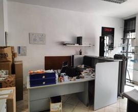 Negozio a Firenze, 2 locali