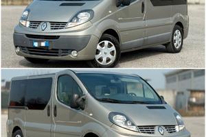 Renault Trafic 9 posti GANCIO TRAINO BLACK EDITION