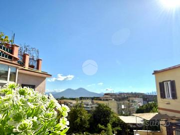 3 LOCALI A NAPOLI