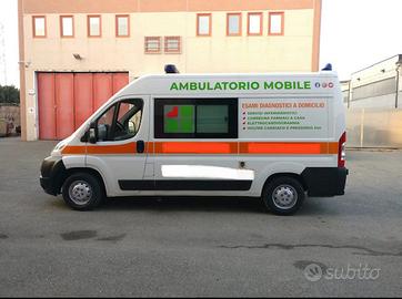 Ambulanza ambulatorio mobile