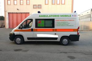Ambulanza ambulatorio mobile