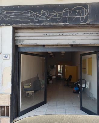 Llocale commerciale