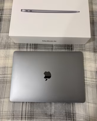 MacBook Air13” M1 (2020) -8GB RAM/256GB SSD