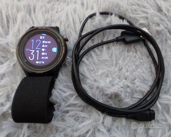 smartwatch Kiprun gps 900 by Coros