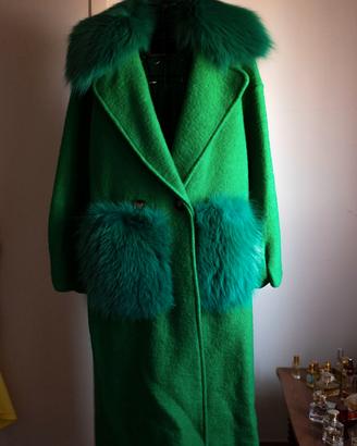 Cappottino in lana cotta, collo e tasche pelliccia