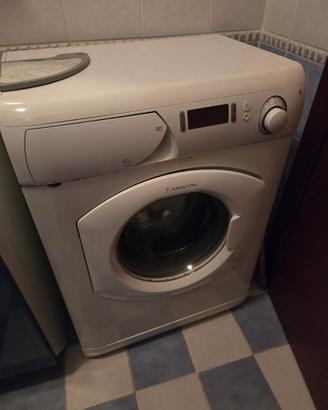 Lavatrice Ariston AVSD88 8 kg funzionante