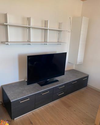 Mobile per TV con mensola e pensile