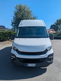 Iveco Daily 35S20 L pochi km