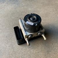 Centralina ABS Suzuki Ignis del 2006 (56110-86G11)