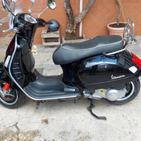 Vespa gts 300