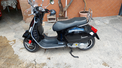 Vespa gts 300