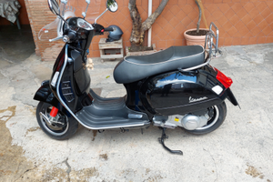 Vespa gts 300